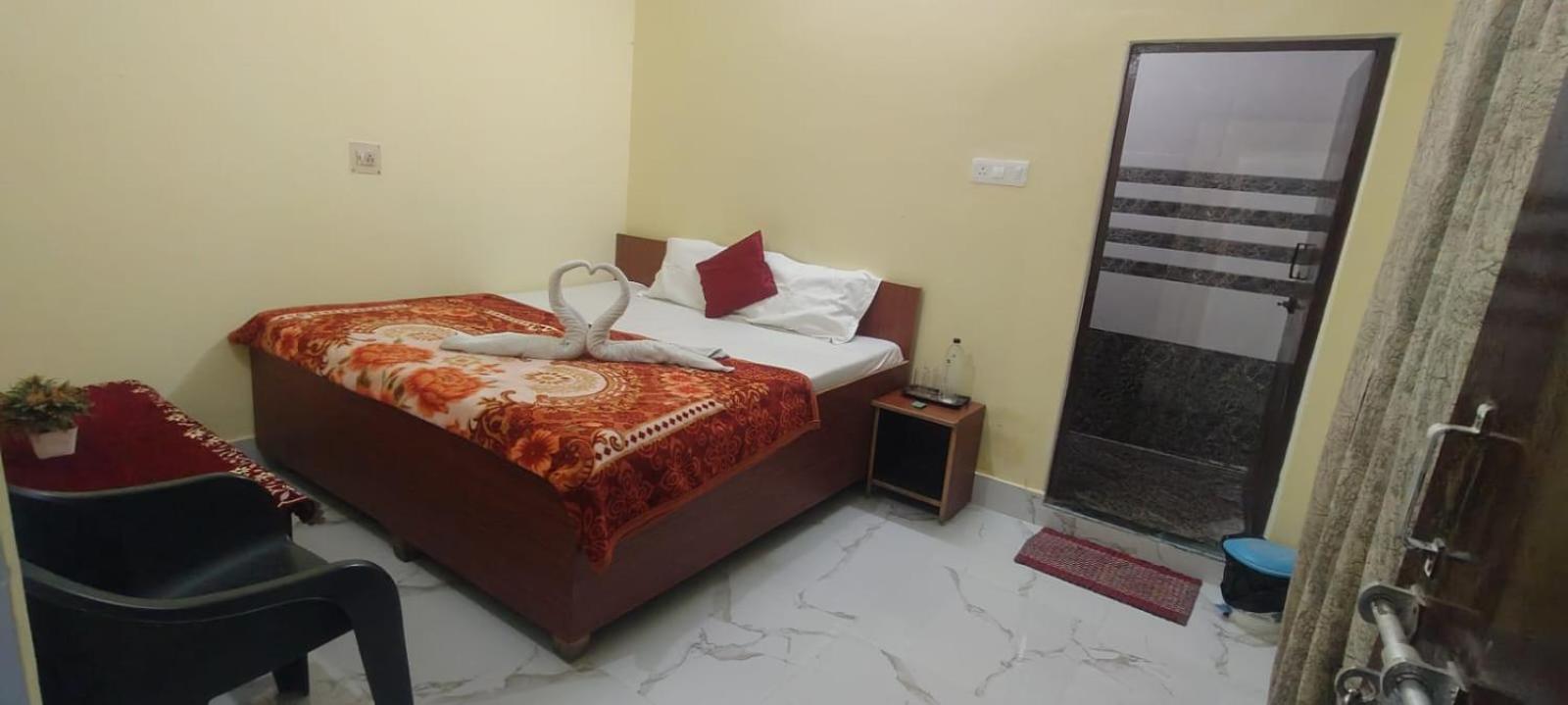 Jpm Guest House فاراناسي المظهر الخارجي الصورة