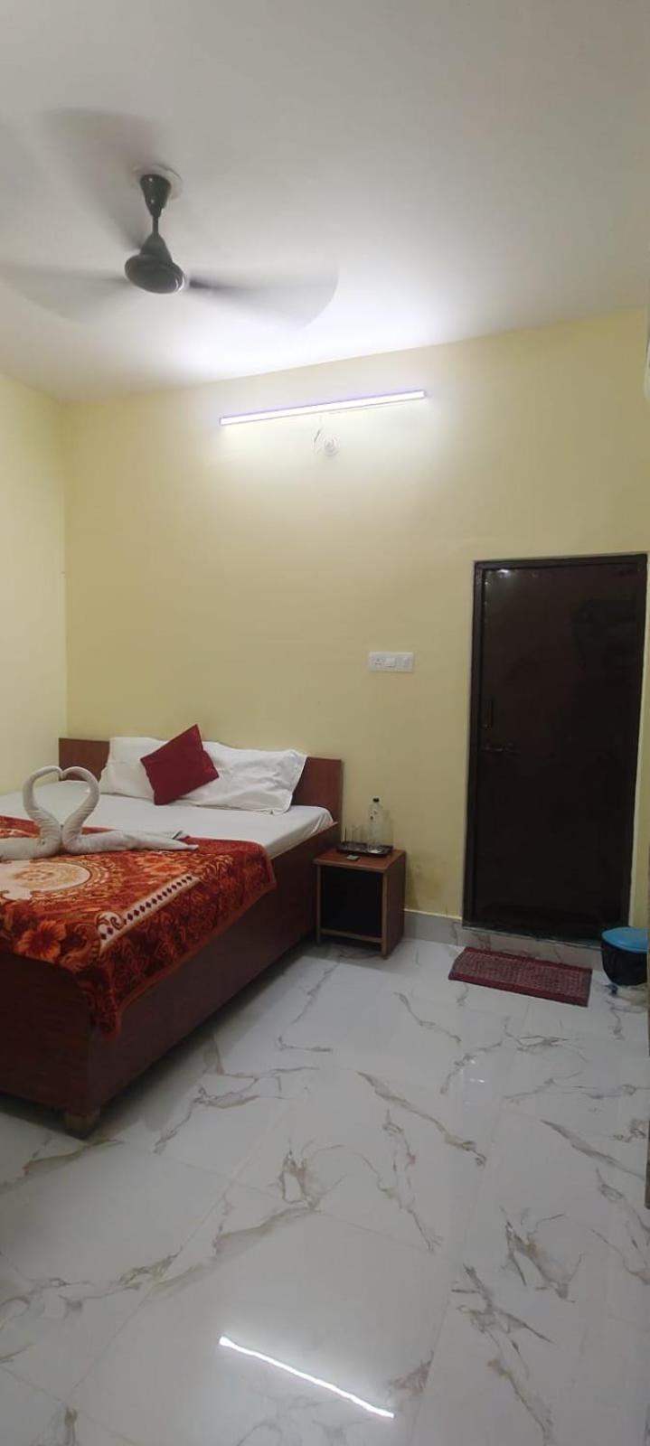 Jpm Guest House فاراناسي المظهر الخارجي الصورة